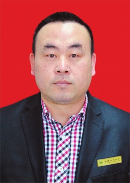 #风尚公务员候选人#湘潭市岳塘区环保局局长方炼勇：为洞庭湖摘掉“生态炸弹”